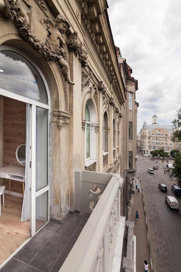 Leogrand Three Bedrooms Vip Apartments On Kniazia Romana 12 Lviv Luaran gambar